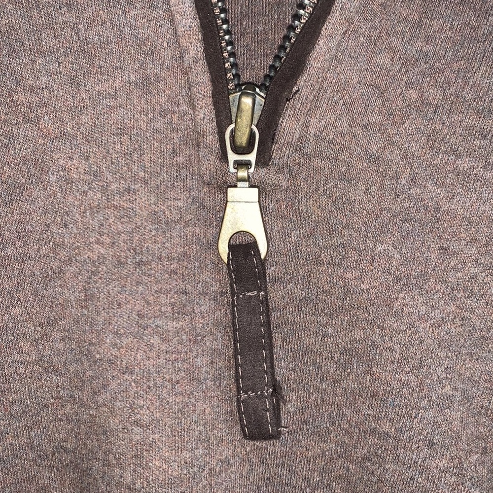 Weatherproof pull over - Picture 3 of 4